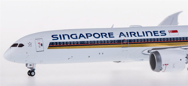 JC Wings 1:400 Singapore Airlines Boeing 787-10 9V-SCB Diecast Model view 5