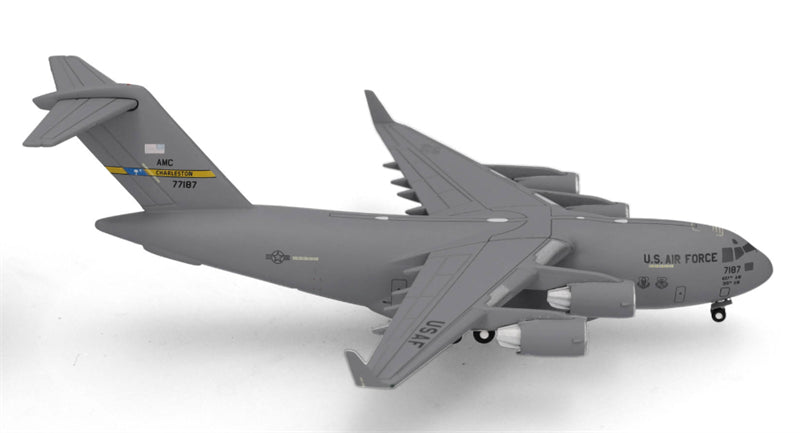 Herpa 1:500 USAF Boeing C-17A 07-7187 Model