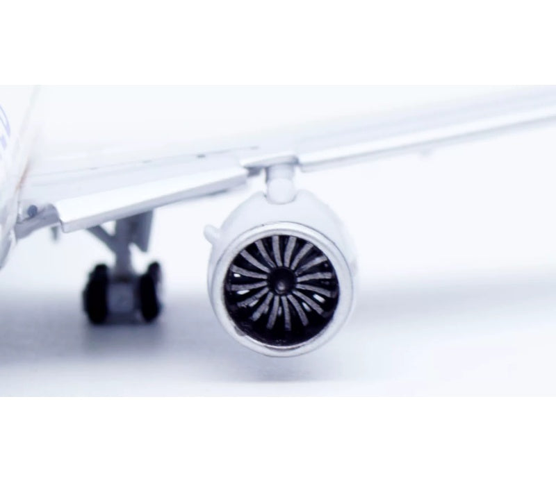 JC Wings 1:400 United Airlines B777-200ER N78001 Flaps down DIECAST Model