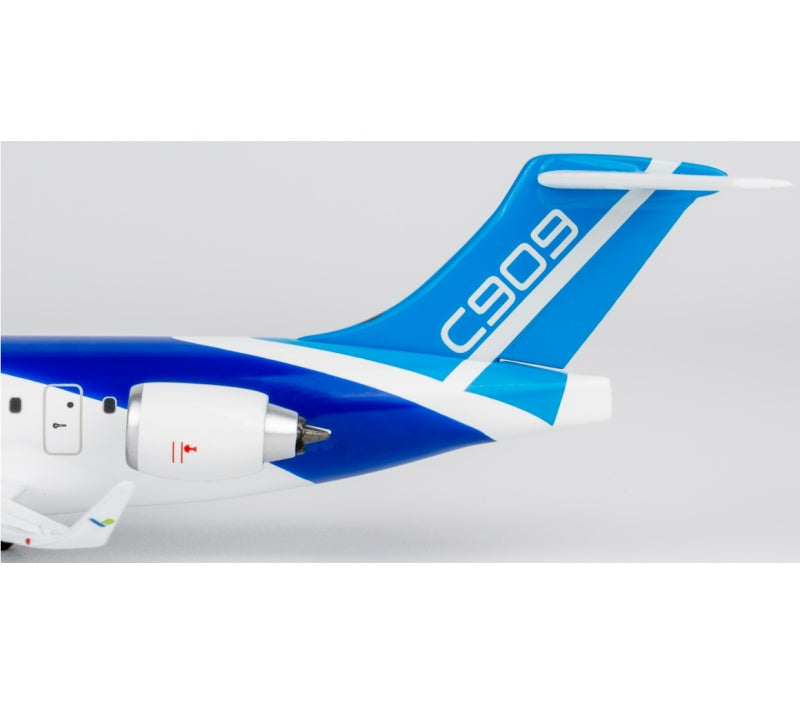 NG LITE 1:200 COMAC  C909 (ARJ21-700) DIECAST Model