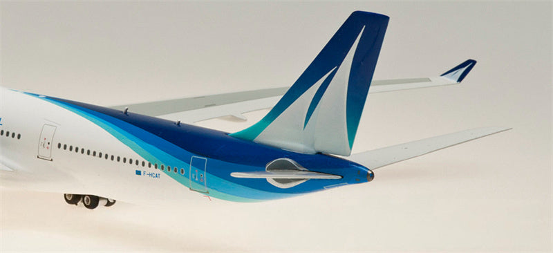 Phoenix Corsair International Airbus A330-200 F-HCAT 1:400 Diecast Model view 5