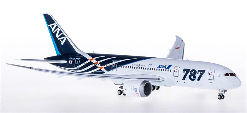 JC Wings ANA Boeing 787-8 JA802A Flaps Down 1:400 Diecast Model view 2