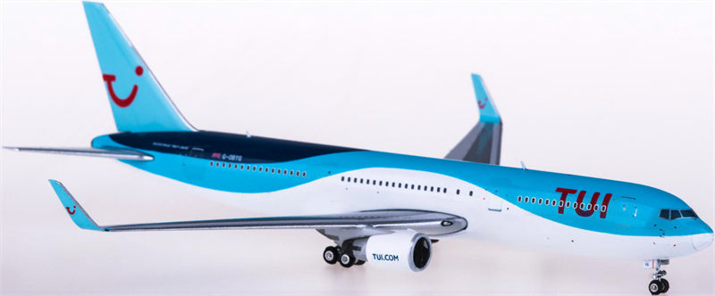 Phoenix TUI Airways Boeing 767-300ER G-OBYG 1:400 Diecast Model view 1