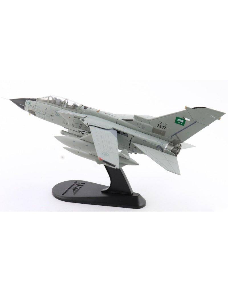 HOBBY MASTER RSAF / RAF Coningsby Tornado IDS 75th Sqn. 1:72 Model 2013   7507