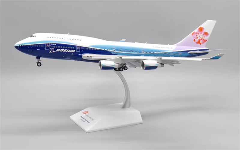 JC Wings China Airlines Boeing 747-400 B-18210 Flaps Down 1:200 Aircraft Model