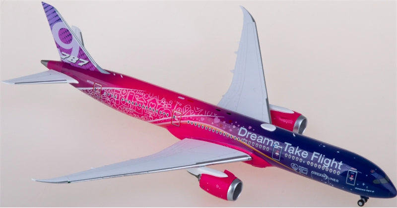 NG Models Boeing 787-9 N1015B 1:400 Diecast Model view 1