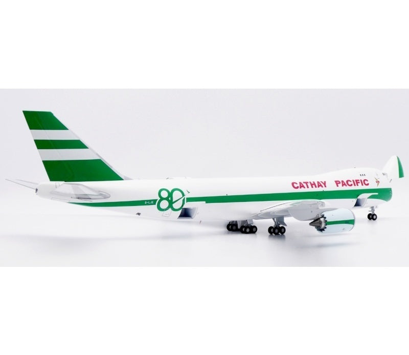 JC Wings 1:200 Cathay Pacific Airways B747-8F  B-LJE Interactive Series DIECAST Model