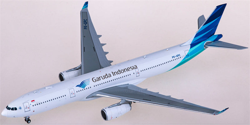 JC Wings Garuda Indonesia Airbus A330-300 PK-GPC 1:400 Diecast Model view 2