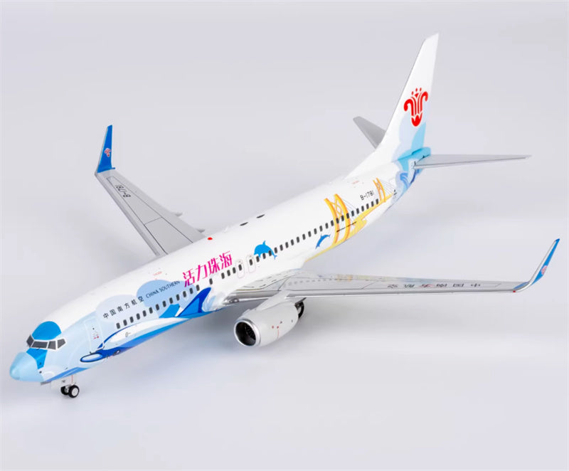 NG Models China Southern Boeing 737-800 B-1781 1:200 Aircraft Model