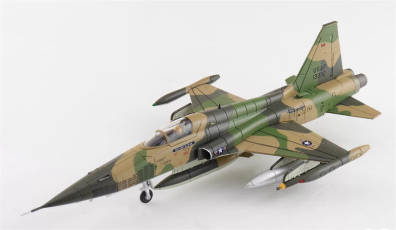 HOBBY MASTER F-5C Skoshi Tiger 64-13332 10th Fighter Commando Sqn. USAF Bien Hoa AFB 1965 1:72 Aircraft Pre-built Model
