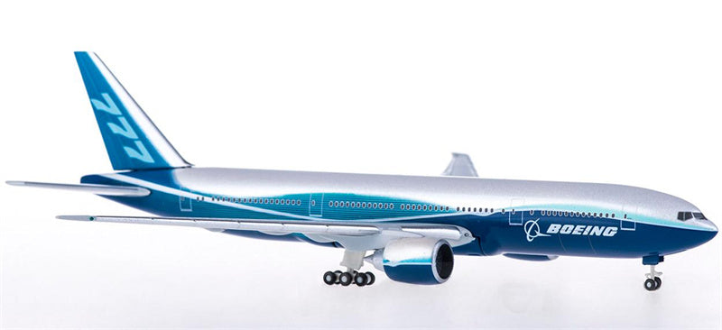 Hogan Boeing 777-200LR 1:500 Diecast Model view 2
