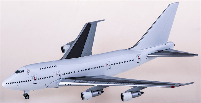 JC Wings Boeing 747SP Blank 1:400 Diecast Model view 2