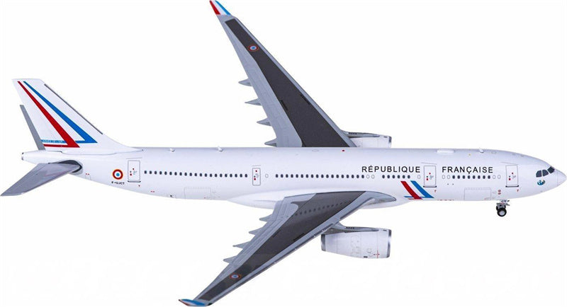 JC Wings French Air Force Airbus A330-200 F-UJCT 1:400 Diecast Model view 2