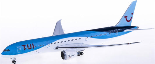 Phoenix TUI Airways Boeing 787-9 G-TUIJ 1:400 Diecast Model view 1