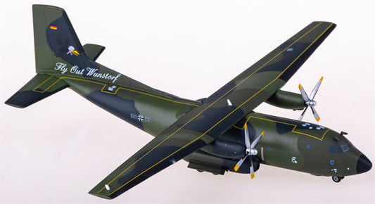 Herpa Luftwaffe Transall C-160 50+93 1:200 Diecast Model view 1