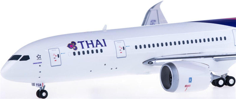 Herpa Thai Airways Boeing 787-8 Dreamliner HS-TQA 1:200 ABS Model view 2