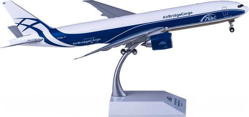 JC Wings AirBridgeCargo Boeing 777-200LRF VQ-BAO 1:200 Diecast Model view 2