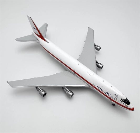 YY Wings Boeing 747-100 N7470 Museum Livery 1:400 Diecast Model view 1