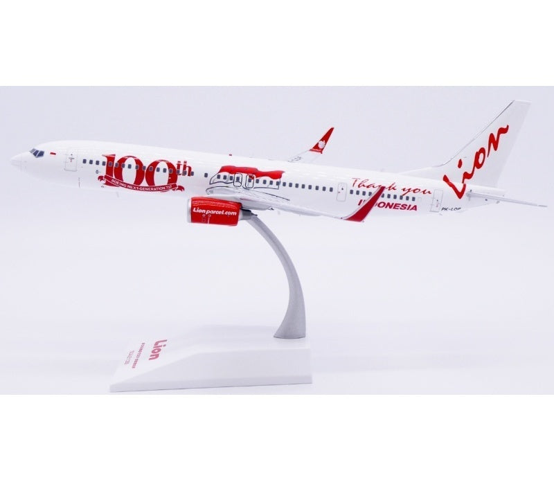 JC Wings 1:200 Lion Air B737-900ER PK-LOF  DIECAST Model
