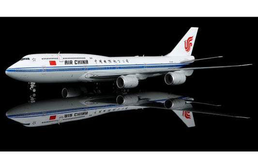 SQ Wings 1:200 Air China B747-8I B-2481 Standard Edition DIECAST Model