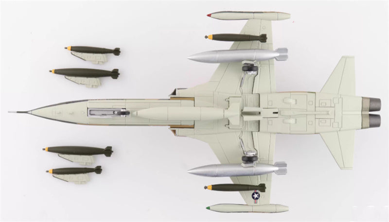 HOBBY MASTER F-5C Skoshi Tiger 64-13332 10th Fighter Commando Sqn. USAF Bien Hoa AFB 1965 1:72 Aircraft Pre-built Model