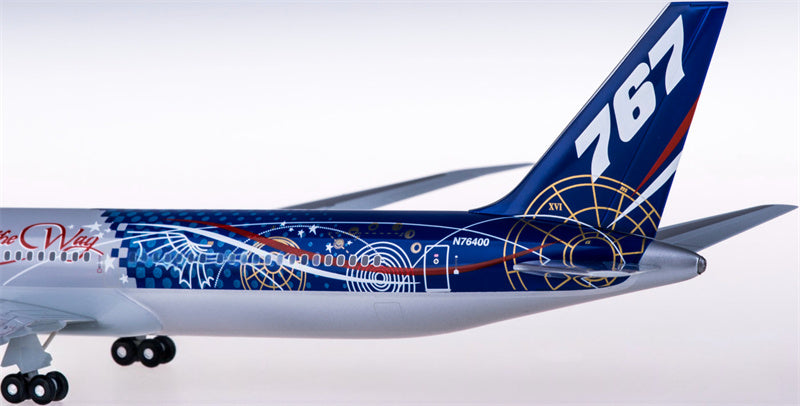 Hogan Boeing 767-400 N76400 1:200 ABS Model view 5
