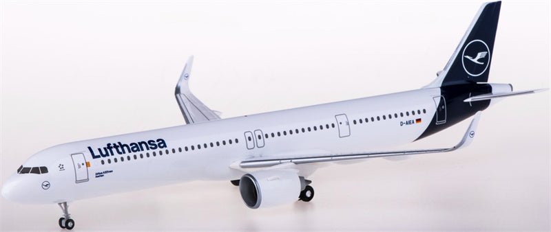 Hogan Lufthansa for Airbus A321neo D-AIEA 1:200 Airplane Pre-built  Airliner Model Display