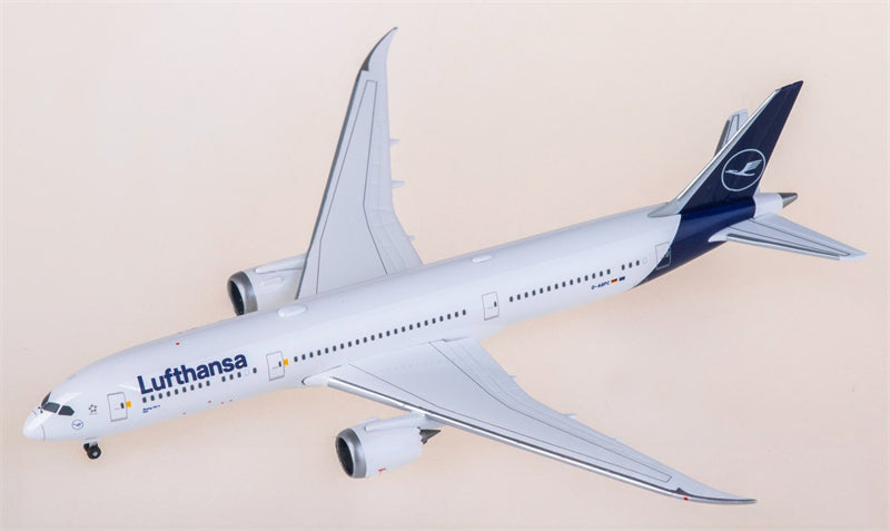 Herpa 1:500 Lufthansa Boeing 787-9 Dreamliner D-ABPC Model