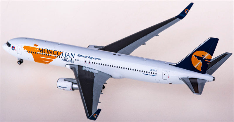 JC Wings MIAT Mongolian Airlines Boeing 767-300ER JU-1021 1:400 Diecast Model view 4