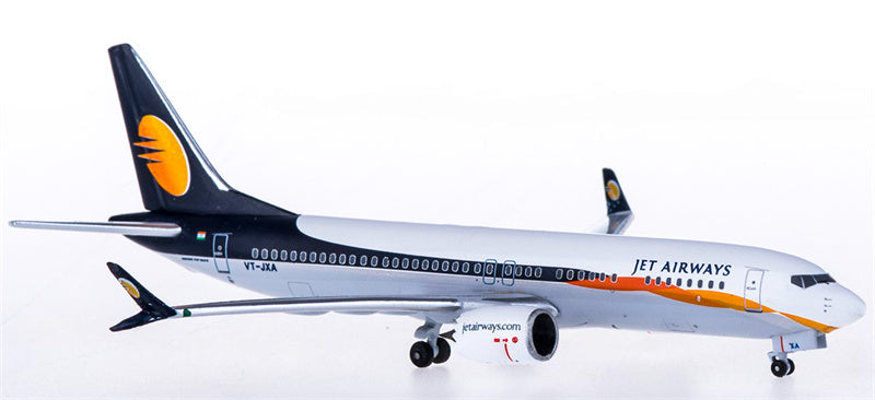 AeroClassics Jet Airways for Boeing 737 MAX 8 VT-JXA 1:400 Aircraft Pre-built  Airliner Model Display