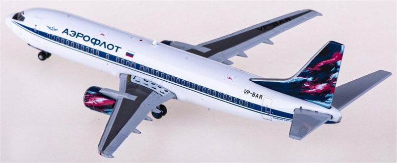 JC Wings Aeroflot Boeing 737-400 VP-BAR 1:400 Airplan Diecast Model view 2