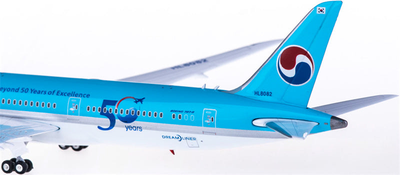 Phoenix Korean Air Boeing 787-9 HL8082 Beyond 50 Years of Excellence 1:400 Diecast Model view 2