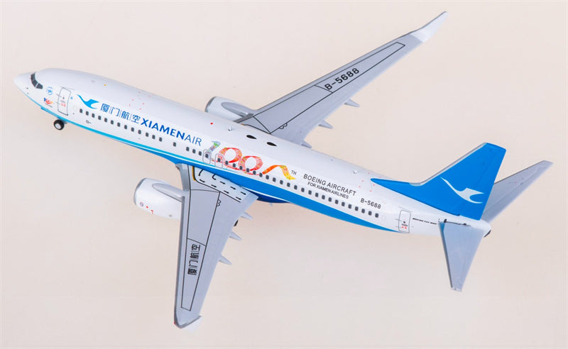 C XiamenAir Boeing 737-800 B-5688 1:400 Diecast Model view 4