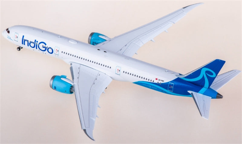 JC Wings Indigo Boeing 787-9 Dreamliner LN-FNC flaps down 1:400 Diecast Model view 3