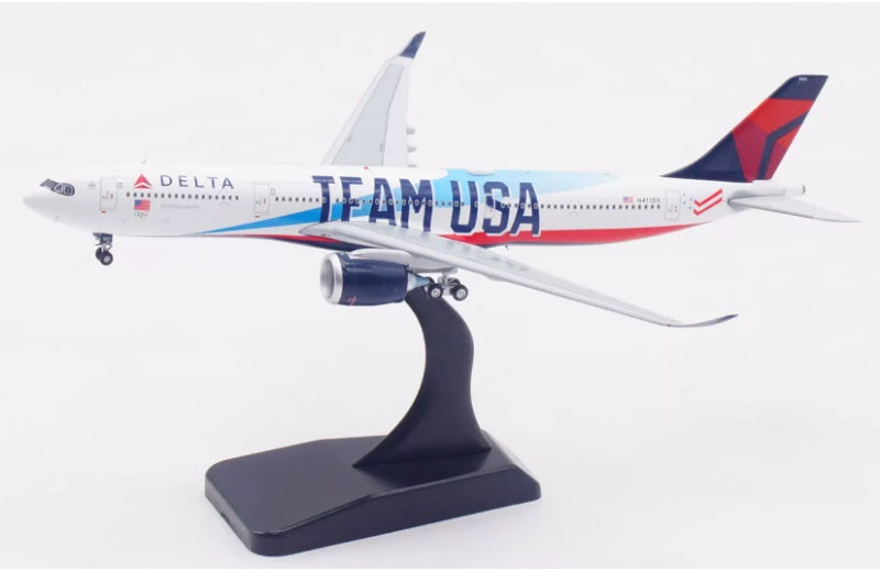 Aviation 1:400 Delta Air Lines A330-900NEO N411DX  DIECAST Model