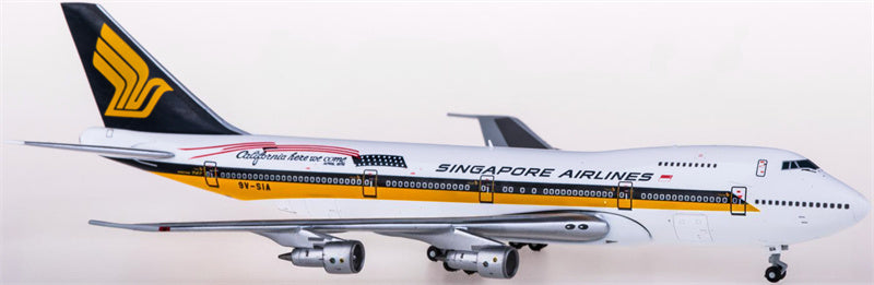 JC Wings Singapore Airlines Boeing 747-200 9V-SIA 1:400 Diecast Model view 1