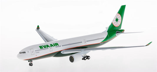 Hogan EVA AIR Airbus A330-200 B-16310 1:200 ABS Model view 1
