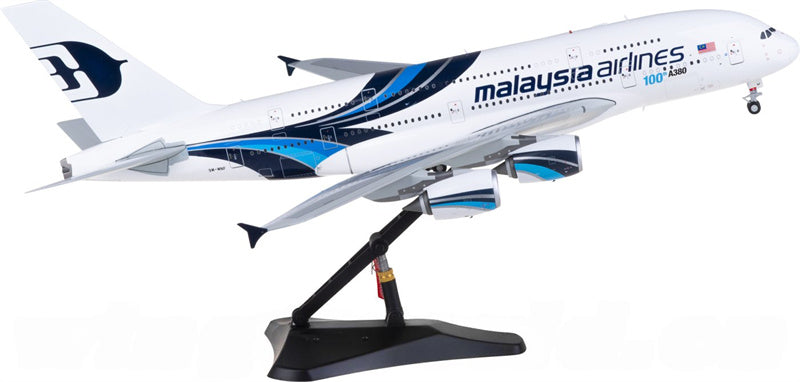 JC Wings Malaysia Airlines Airbus A380 9M-MNF 1:200 Diecast Model view 4