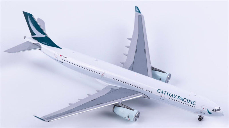 NG Models Cathay Pacific Airbus A330-300 B-LBB 1:400 Diecast Model view 3