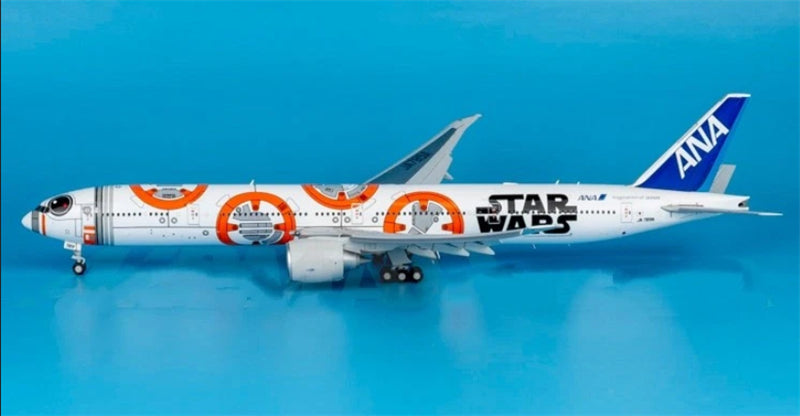 JC Wings 1:200 ANA Boeing 777-300ER JA789A Flaps down DIECAST Model