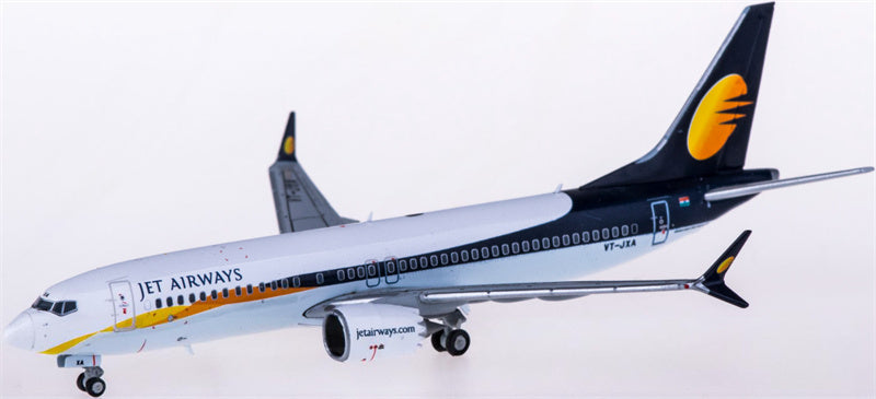 JC Wings Jet Airways Boeing 737 MAX 8 VT-JXA 1:400 Diecast Model view 1