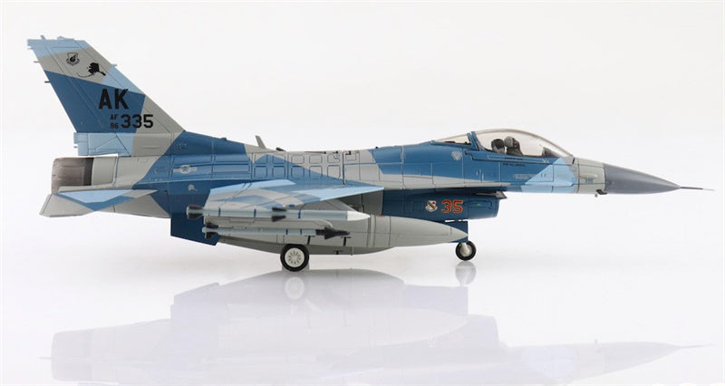 HOBBY MASTER F16C Fighting Falcon Blue Splinter 86-0335 354th Wing 18th AGRS Eielson AFB Alaska 2018 1:72 Aircraft Pre-built Model
