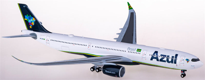 Herpa Azul Airbus A330-900neo PR-ANY 1:200 ABS Model view 1