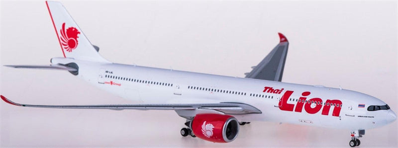 Phoenix Lion Air Airbus A330-900neo HS-LAL 1:400 Diecast Model view 1