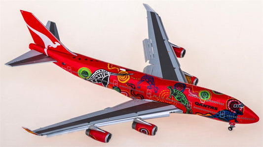HX Models 1:400 Qantas Boeing 747-400 VH-OJB Flaps down Model