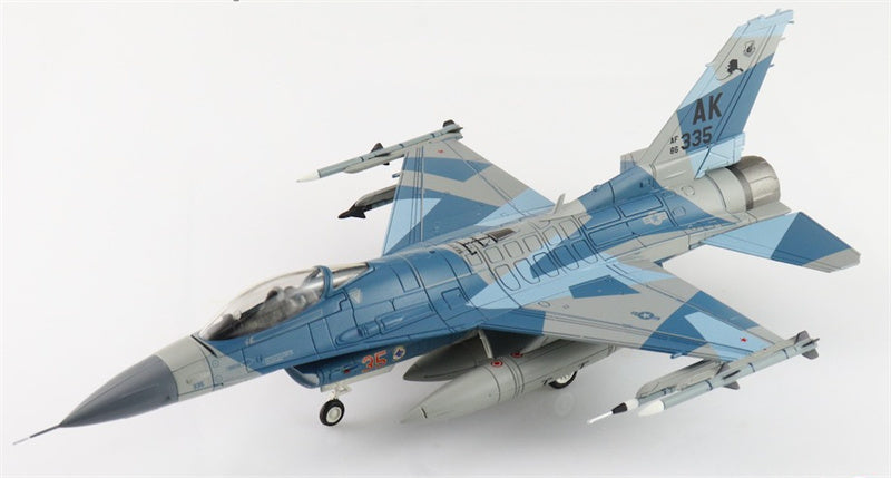 HOBBY MASTER F16C Fighting Falcon Blue Splinter 86-0335 354th Wing 18th AGRS Eielson AFB Alaska 2018 1:72 Aircraft Pre-built Model