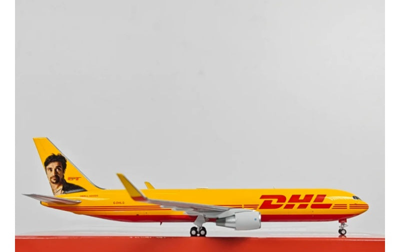 UC Model 1:400 DHL B767-300ER/W G-DHLG  DIECAST Model