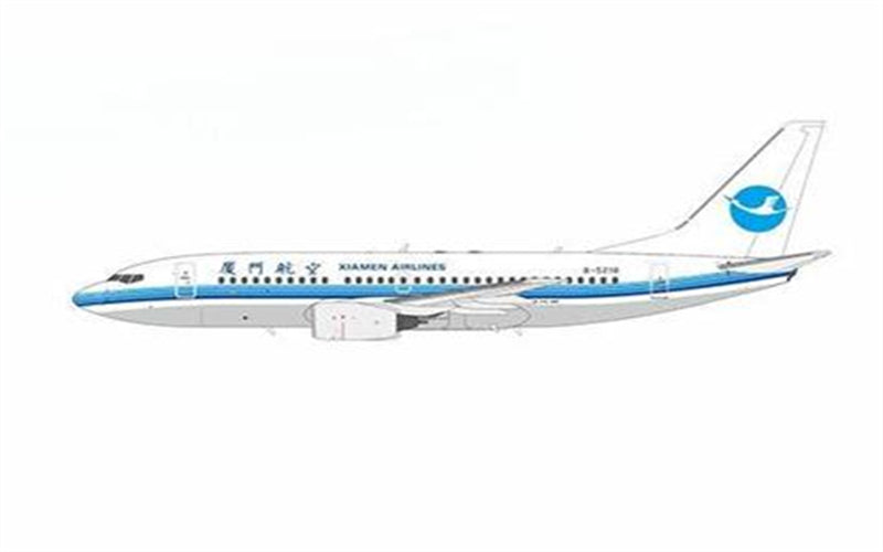 XiamenAir Boeing 737-700 B-5218 1:200 Diecast Model view 1