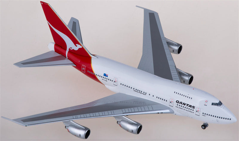 NG Models Qantas Boeing 747SP VH-EAB 1:400 Diecast Model view 4