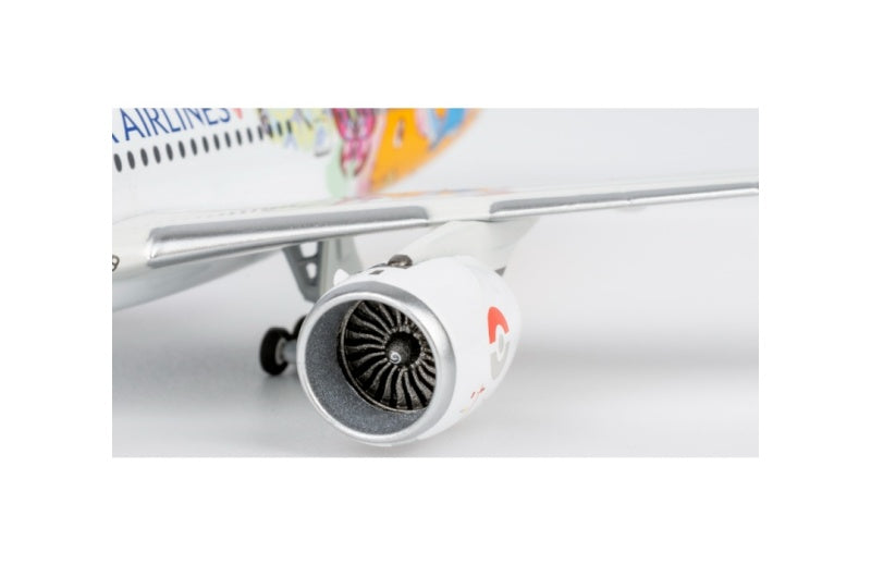 NG Models 1:400 China Airlines A350-900 B-18916 ULTIMATE COLLECTION DIECAST Model